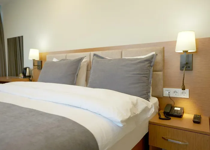 Kartal Palace Taksim Square Family Hotel